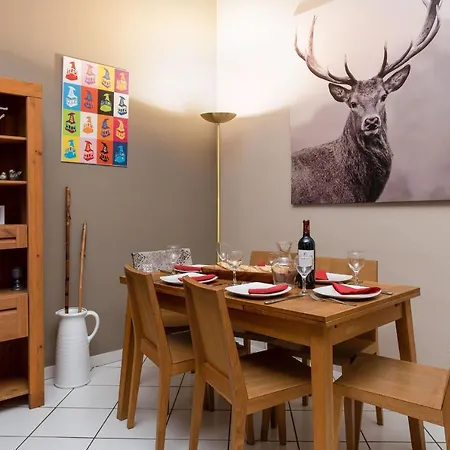 Le Majestic 76 - Year *